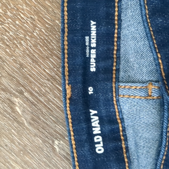 Old Navy jeans - Picture 3 of 4